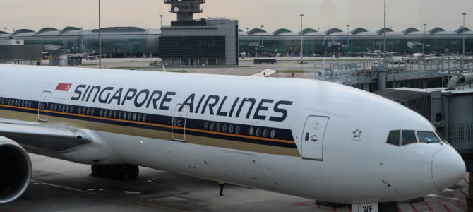 Flying Singapore Airlines First Class (B777-300ER)