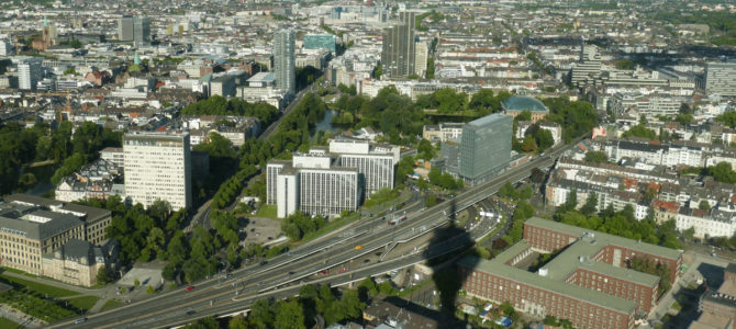 Dusseldorf Rhine Tower (Rheinturm)