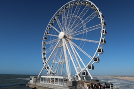 Ferris Wheel Scheveningen Stock Photos - 184,172 Images