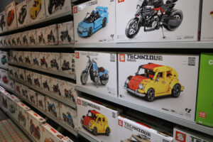 BlueBrixx Megastore (Loop5 Weiterstadt) The World Largest Brick Bar