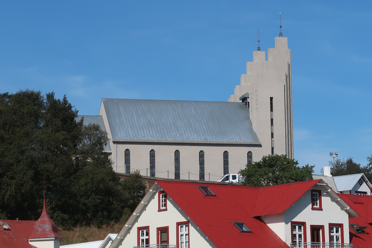 Akureyrarkirkja – Akureyri Church