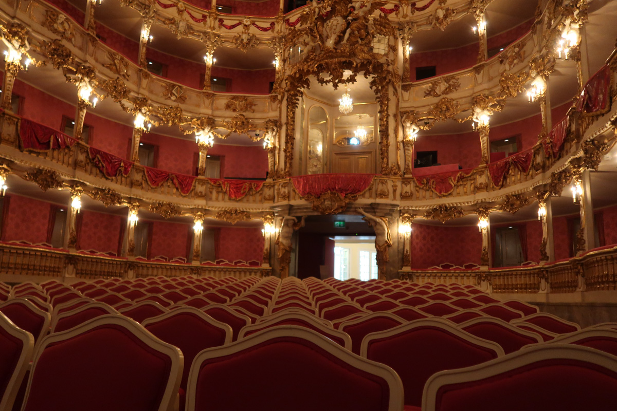 Cuvillies Theater (Cuvilliéstheater) Munich (Pictured Story) - flyctory.com