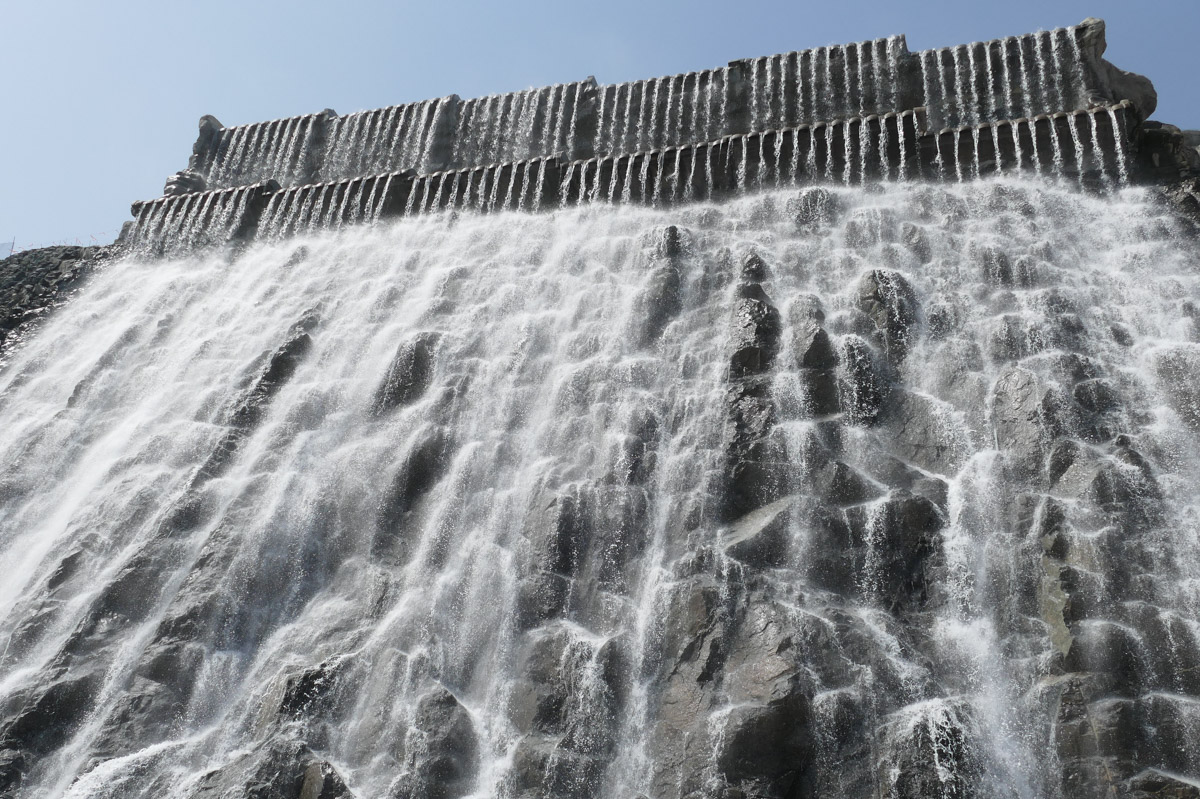 Khorfakkan – Amphitheatre and Waterfall (Pictured Story)