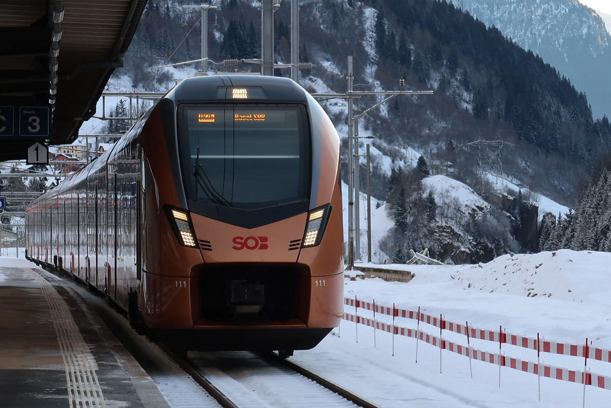 Riding the Stadler FLIRT Train of Swiss Südostbahn (IR 26 Treno Gottardo) 
