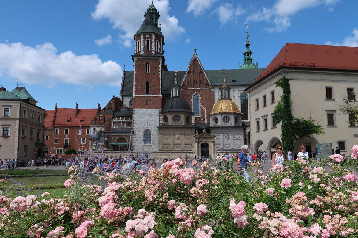 Views of Wawel Royal Castle (Krakow – Pictured Story)