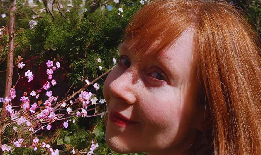 Spotlight – Flyctory.com meets Stefanie from Black and Pink Roses (February 2025)