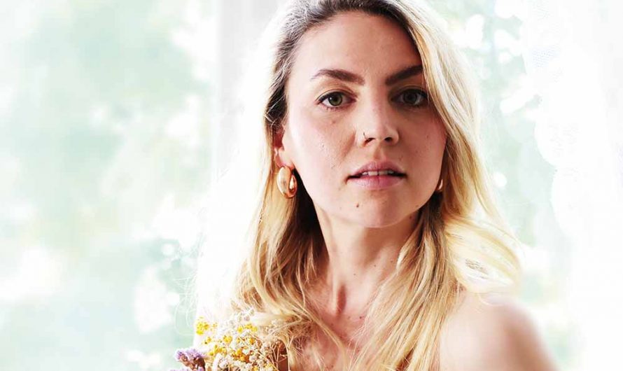 Maddy Rose – Sunflowers