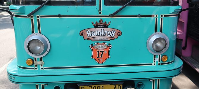 Bus Bandros Trolley Tour in Bandung