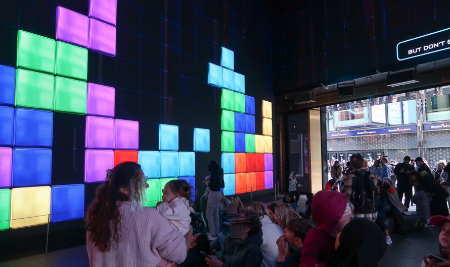 The Outernet London (Pictured Story)