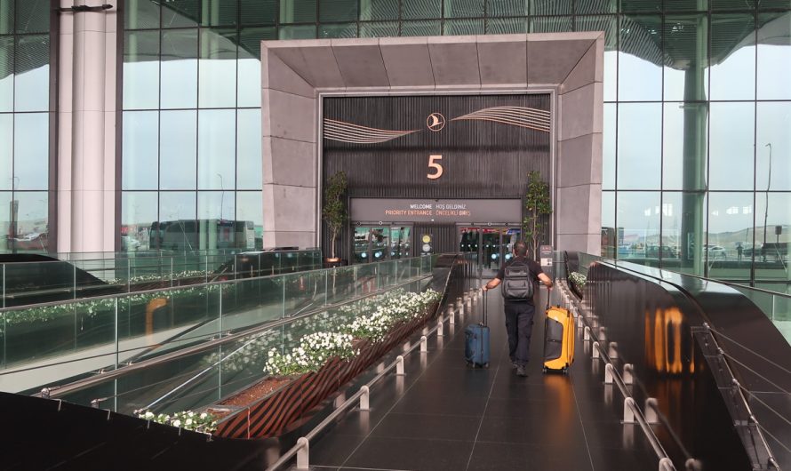 Istanbul Airport (IST)
