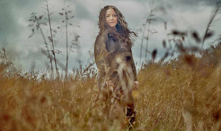 Ashley McBryde – Wild