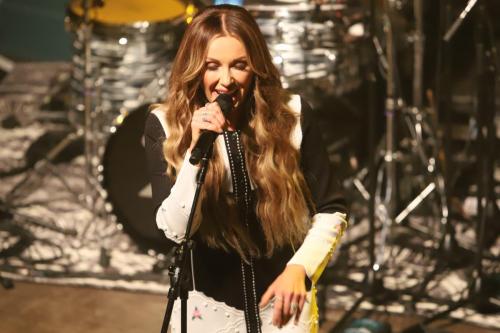 20220912 CarlyPearce 0037