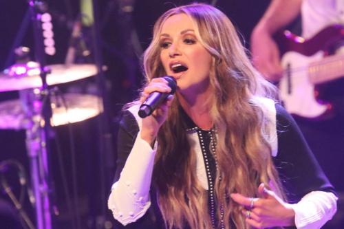 20220912 CarlyPearce 0101