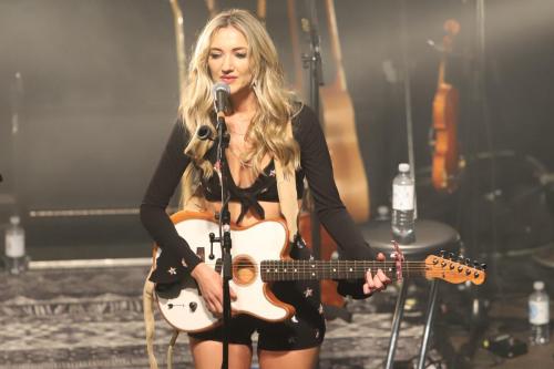 20220912 CarlyPearce 0350