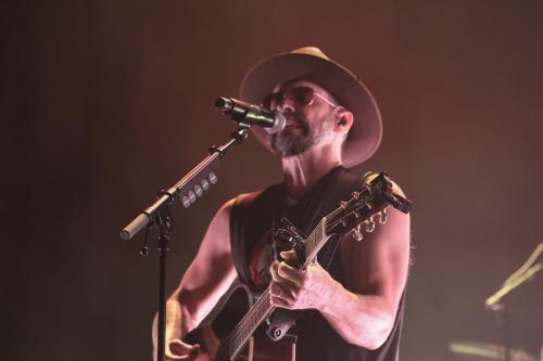 20251028 BrettYoung 0008