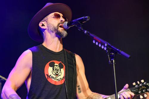 20251028 BrettYoung 0094