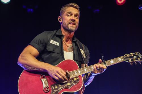 20251028 BrettYoung 0142