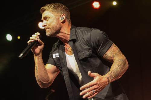 20251028 BrettYoung 0209