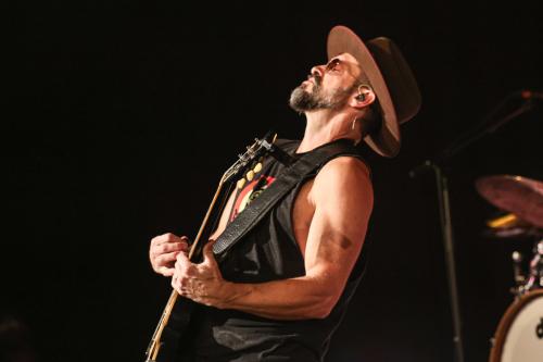 20251028 BrettYoung 0236