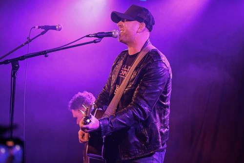 20251123 MizeHicks 0203