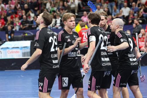 20250426 SMFinalenM 0290