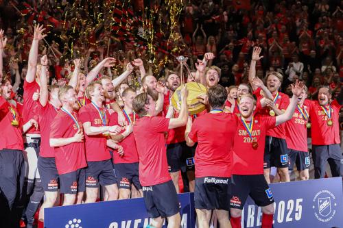 20250426 SMFinalenM 0360