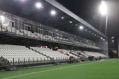 20251009 FRO MNE 0001