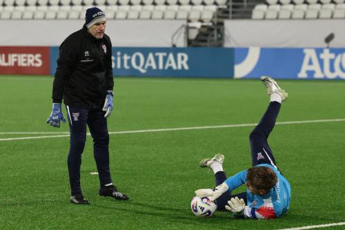 20251009 FRO MNE 0013