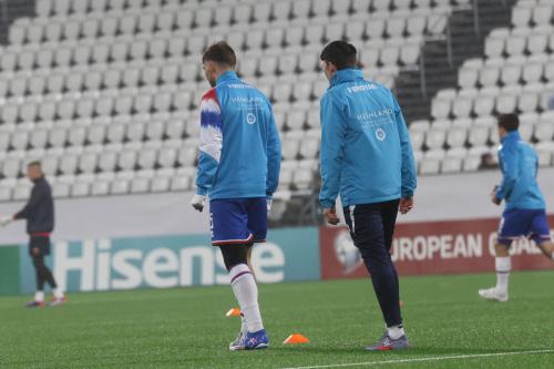 20251009 FRO MNE 0034