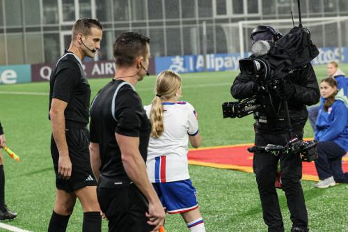 20251009 FRO MNE 0052