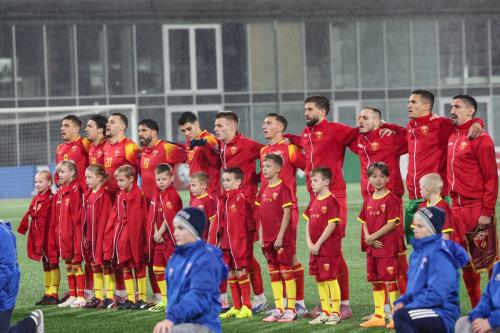 20251009 FRO MNE 0060