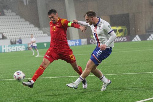 20251009 FRO MNE 0158