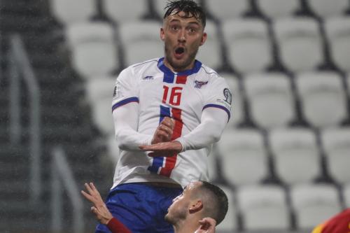 20251009 FRO MNE 0168