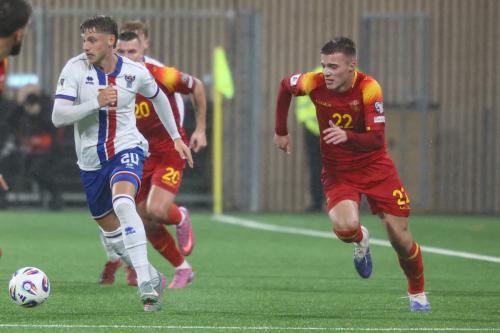 20251009 FRO MNE 0183