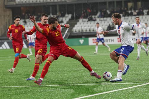 20251009 FRO MNE 0275