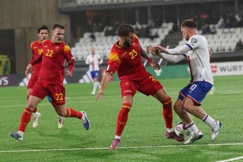 20251009 FRO MNE 0276