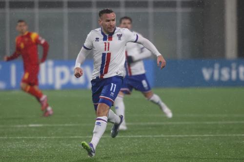 20251009 FRO MNE 0370