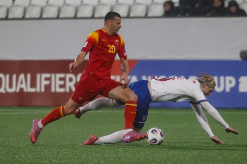 20251009 FRO MNE 0379