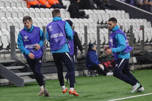 20251009 FRO MNE 0387