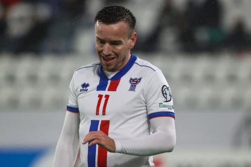 20251009 FRO MNE 0425