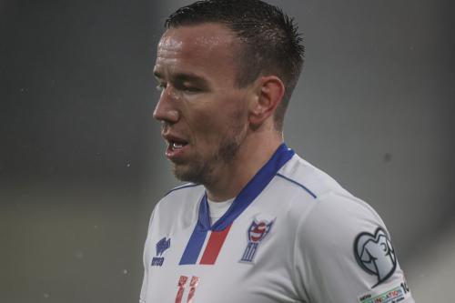 20251009 FRO MNE 0429