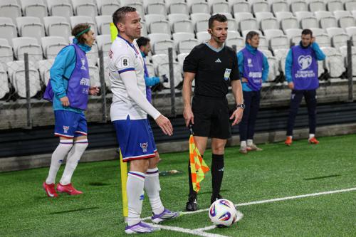 20251009 FRO MNE 0432