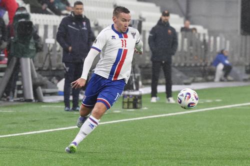 20251009 FRO MNE 0440