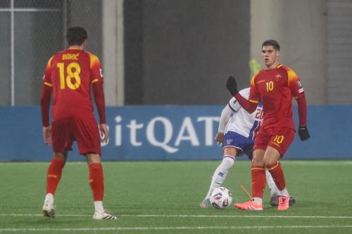 20251009 FRO MNE 0455