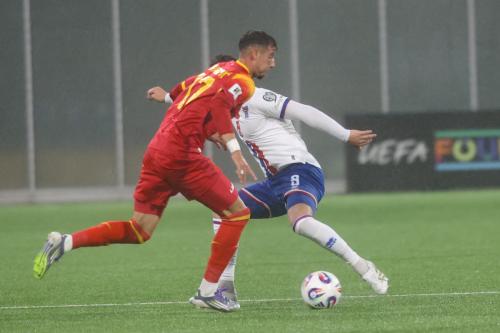 20251009 FRO MNE 0460