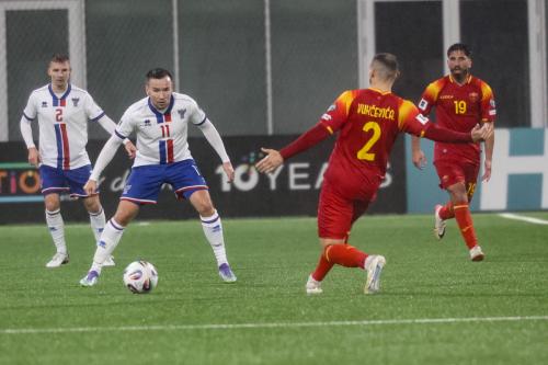 20251009 FRO MNE 0467