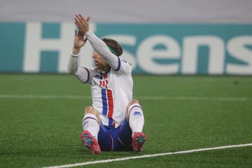 20251009 FRO MNE 0477