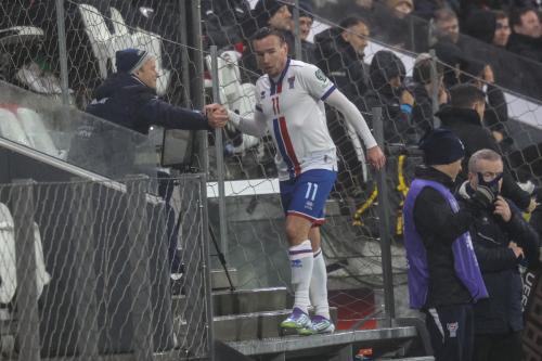 20251009 FRO MNE 0522