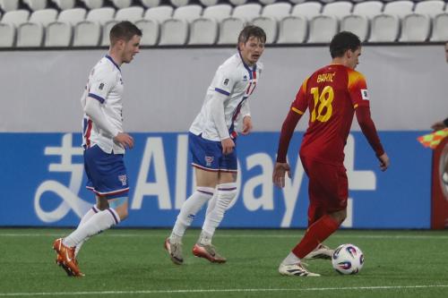 20251009 FRO MNE 0612