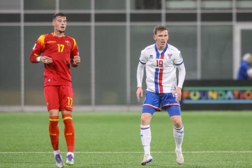 20251009 FRO MNE 0621